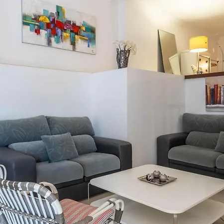 Lovely 3 Bed Townhouse With 2 Studio Apartments * Estepona